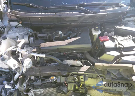 2020 Nissan Rogue Sl Intelligent Awd z USA, uszkodzony, nr VIN 5N1AT2MV8LC702109